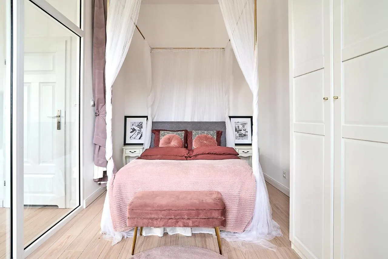 Top Apartment In Luxury Townhouse Poznań